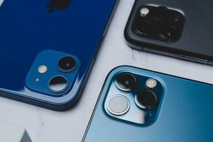 来年登場噂の折りたたみ式iPhone　名称どうなる？かなりの高価格に？...海外情報をひも解く