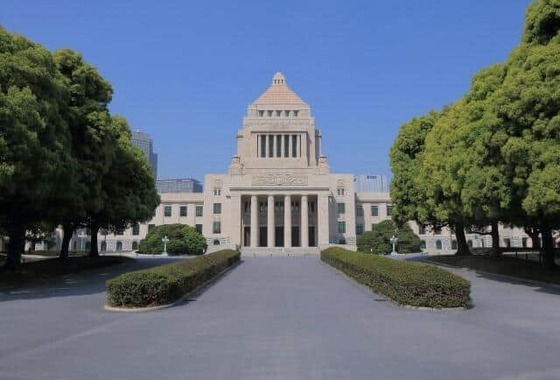 防衛費のGDP比2％増額を2年前倒しする方針に