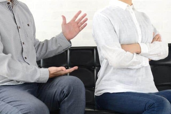 過去の家族間の遺恨が遺産相続の話し合いに影を落とすことも（写真はイメージ）
