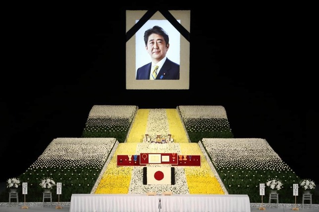 安倍晋三元首相の国葬にはさまざまな議論が起きた