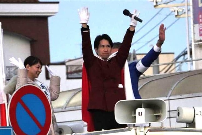 河合ゆうすけ氏と鈴木奈々子候補
