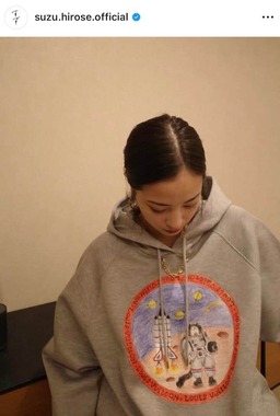 広瀬すずさんのインスタグラム（＠suzu.hirose.official）より