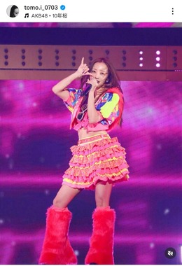 板野友美さんのインスタグラム（＠tomo.i_0703）より