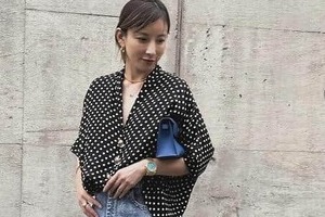 加藤あい、膝上ミニスカ＆メンズカーディガンのおしゃれコーデ　「スタイルが良すぎ」「可愛さ爆発してる」