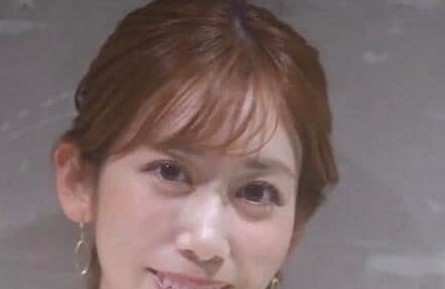 元NHK中川安奈アナ、艶やかブルーのドレスで圧倒的美貌にどよめき　「完璧すぎ」「プリンセスみたい」