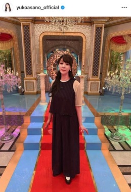 浅野ゆう子さんのインスタグラム（＠yukoasano_official）より