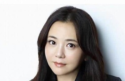 華原朋美、肩出しドレスで「新しいアー写」美貌にドキっ　「ベスト体重に戻しました」「今が1番私らしい」