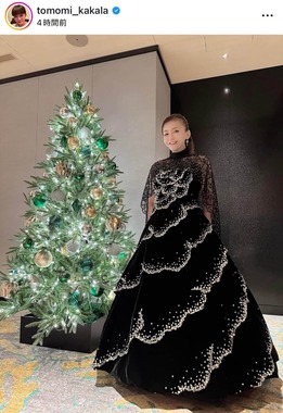 華原朋美さんのインスタグラム（＠tomomi_kakala）より