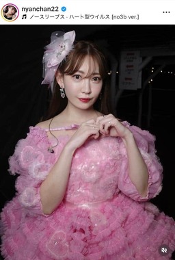 小嶋陽菜さんのインスタグラム（＠nyanchan22）より