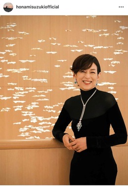 鈴木保奈美さん（本人インスタグラムより）