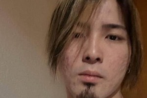 ジャガー横田、無精髭ワイルド19歳イケメン長男と親子2ショット　「めっちゃカッコイイ大人になってる」