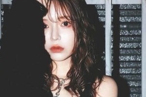 進撃のノア、色気にドキっ...ホルターネックのワンピで31歳誕生日を「大好きな人達」と　「綺麗すぎるー！」