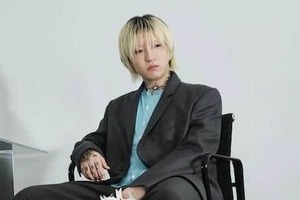 「YOASOBI」Ayase＆ikura、2人でボードゲームしてる...仲良し2ショにキュン　「楽しくお酒を飲みました」