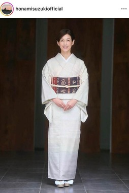 鈴木保奈美さんのインスタグラム（＠honamisuzukiofficial）より
