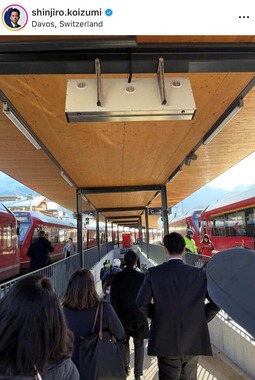 小泉進次郎氏のインスタグラム（＠shinjiro.koizumi）より