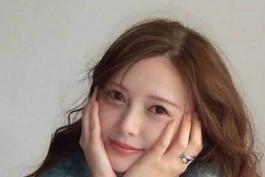 白石麻衣、透明感エグい...どアップ「激カワ」ショットに反響　「綺麗過ぎて声も出ない」「美神ここに降臨！」
