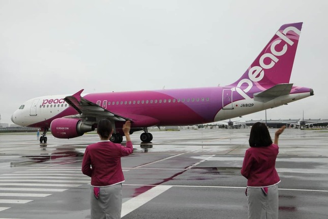 格安航空会社（LCC）のピーチ。嵐のコンサートに合わせて異例の増便を打ち出した
