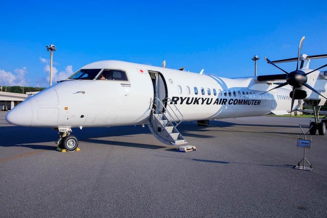 琉球エアーコミューターの飛行機（写真：エムオーフォトス/アフロ）