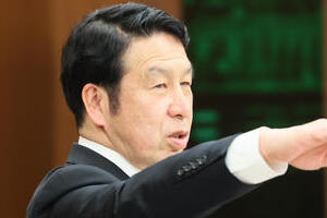 中道・米山隆一氏の「除雪」でSNSざわつく　分散させて溶かす方法だが...「誤解されるのも何なので」と削除