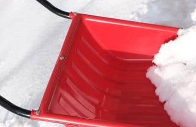 「雪を道路に出さないで！」新潟県警、Xで注意喚起　「絶妙なタイミング」とざわつく声