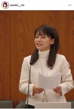 佐々木理江氏のインスタグラム（＠sasaki__rie）より
