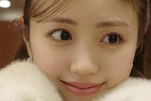 野々村真の長女・香音、膝上ミニ×ゆったりトップスに反響　「きゃ～可愛いっ！」「完璧です」