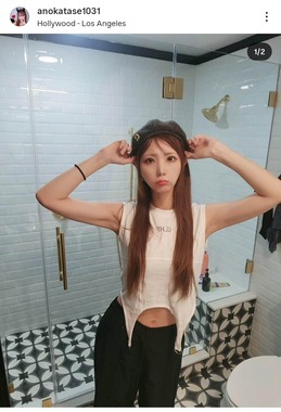 片瀬亜乃さんのインスタグラム（＠anokatase1031）より