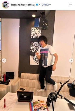 back number公式インスタグラム（@back_number_official）より