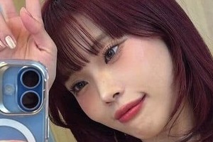 アイナ・ジ・エンド、肩出し白キャミドレス姿にドキっ　「どんどん可愛く綺麗に」「美しすぎる」