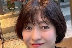 三田寛子、金髪ボブ×サングラス姿で...かっこよすぎ大絶賛の嵐　「写真だけ髪の色変えてみました」