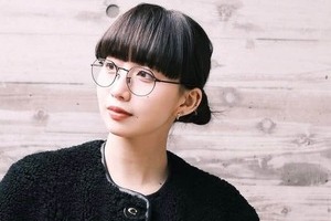 キムタク＆静香の長女・Cocomi、膝上ミニ×レザージャケットのコーデ　かっこよすぎ神スタイル炸裂