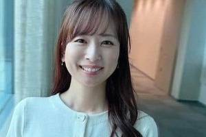 皆藤愛子アナ、肩出しピンクのキャミワンピ＆笑顔「激カワ」ドキっ　「見るたびに綺麗」「ずーーっと可愛い」