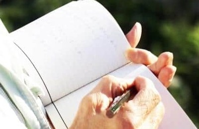 「観光に 来たはずなのに カフェはしご」「文字読めず フォント拡大 まだたりぬ」　衰えや老い吹き飛ばせ「フレイル川柳」