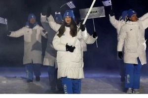 【ミラノ五輪】22歳ギリシャ旗手に「釘付け」、SNSで話題も納得...「トップバッターにして可愛すぎてビックリ」