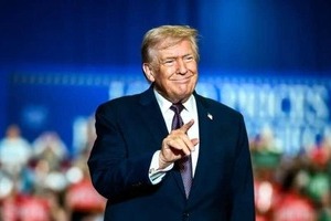 「トランプ氏の最大の懸念になっている」エプスタイン文書がもたらす打撃　黒塗り部分多く晴れない疑惑