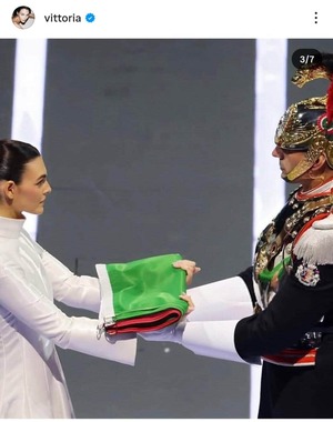 ヴィットリア・チェレッティさんのインスタグラム（＠vittoria）より