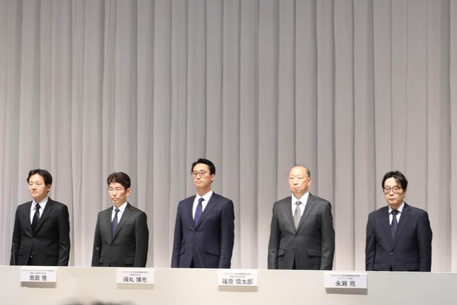 2月10日の会見の様子