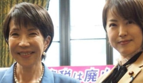 「握手写真」投稿に批判殺到のれいわ前議員、高市首相と2ショ投稿で再炎上　「どの面下げて」「理解出来ない」