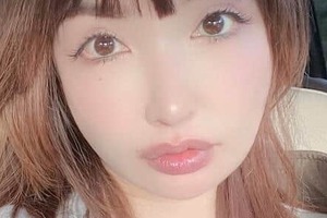 平子理沙、86歳母のバースデーショットに大反響　「美人過ぎてびっくり」「なんなら若返ってる？」