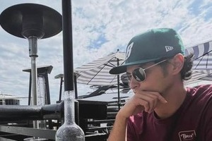 ダルビッシュ有＆山本聖子、顔寄せ合って...ラブラブムード全開な夫婦2ショット　バレンタインデーに