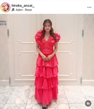 安西ひろこさんのインスタグラム（＠hiroko_anzai_）より