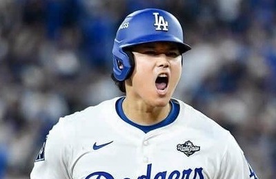 大谷翔平の愛犬デコピンに「新しい友達」できた　顔に鼻先寄せて...仲良しショット「かわいい」