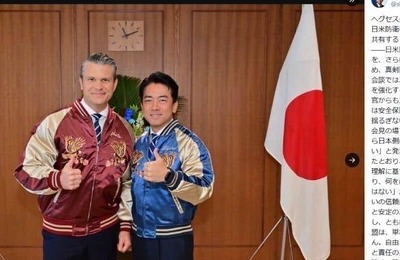 小泉・ヘグセスの「スカジャン外交」で際立つソフトパワー　これこそ中国の対日プロパガンダに有効だ