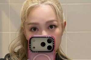西野カナ、へそ出しコーデで「激カワ」ショット...デビュー18周年報告　「大好きな歌を歌えていることがすごく幸せ」