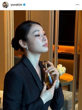 キム・ヨナさんのインスタグラム（＠yunakim）より