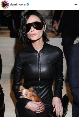 デミ・ムーアさんのインスタグラム（＠demimoore）より