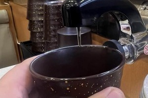 コップに水くむと「いつも油が浮いてる」投稿が波紋　はま寿司は事象特定に至らずも「手順順守を徹底」