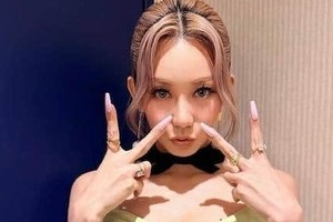 倖田來未、バニーガール風衣装で「激カワ」...色気ダダ漏れショットに悶絶　「神すぎる」「可愛すぎて悲鳴」