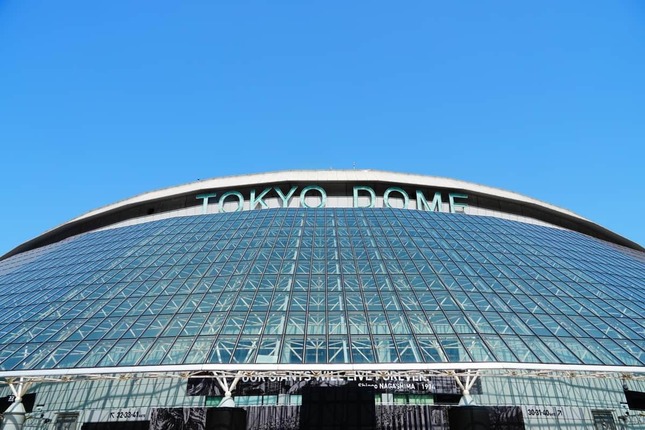 閣僚が休日にWBC観戦することの是非が問われている