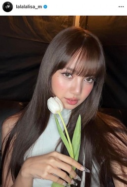 リサさんのインスタグラム（＠lalalalisa_m）より